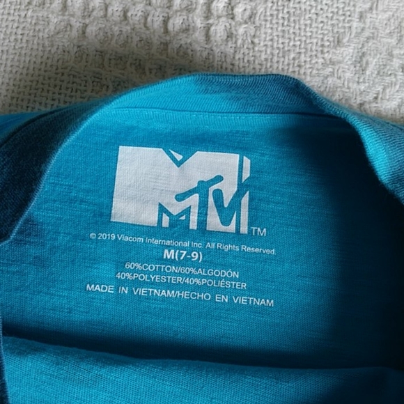 MTV long sleeve t-shirt NWT Med - Picture 4 of 8
